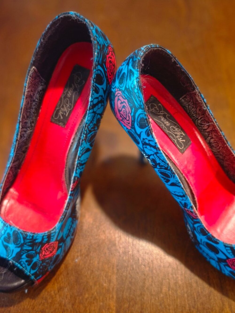 Iron Fist Blue Skull & Rose Heels — Bright Blue Graphic Print — Rare Size 9